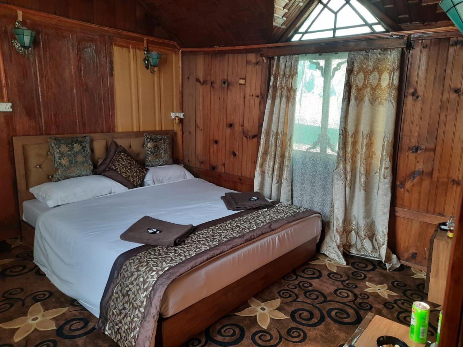 Hotel Hb Nancy Group Of Houseboats Srīnagar Zewnętrze zdjęcie
